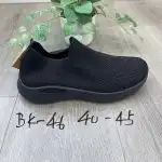 Férfi sportcipő, textilből, 40-45, fűző nélkül, fekete, nagyker, BK-46