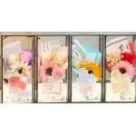 Aranjament buchet flori sapun in cutie