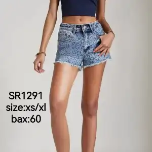Дамски дънкови къси панталони XS-XL светло сини животински принт Mimi Dave SR1291 на едро